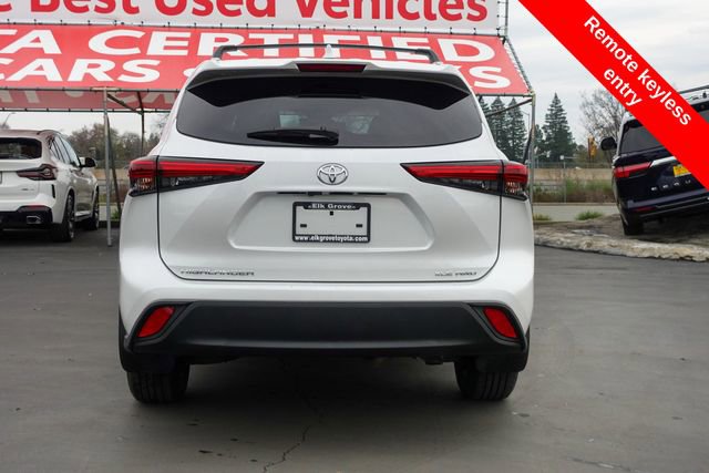 Certified 2023 Toyota Highlander XLE image 10
