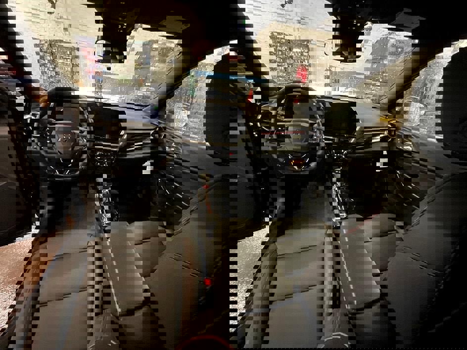 New 2026 Chevrolet Trax RS w/ Sunroof Package image 5