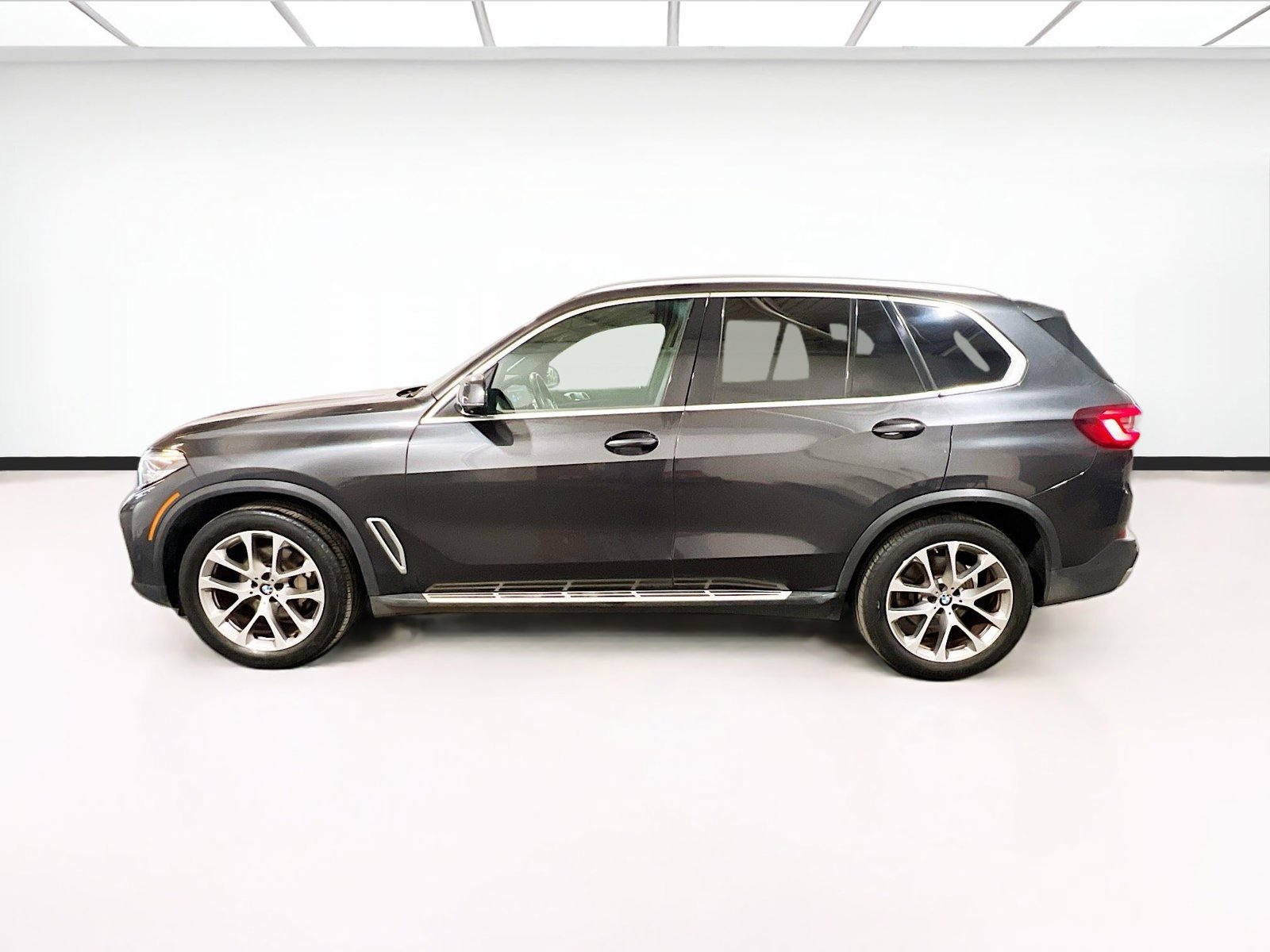 Used 2023 BMW X5 xDrive40i AWD/4WD image 24