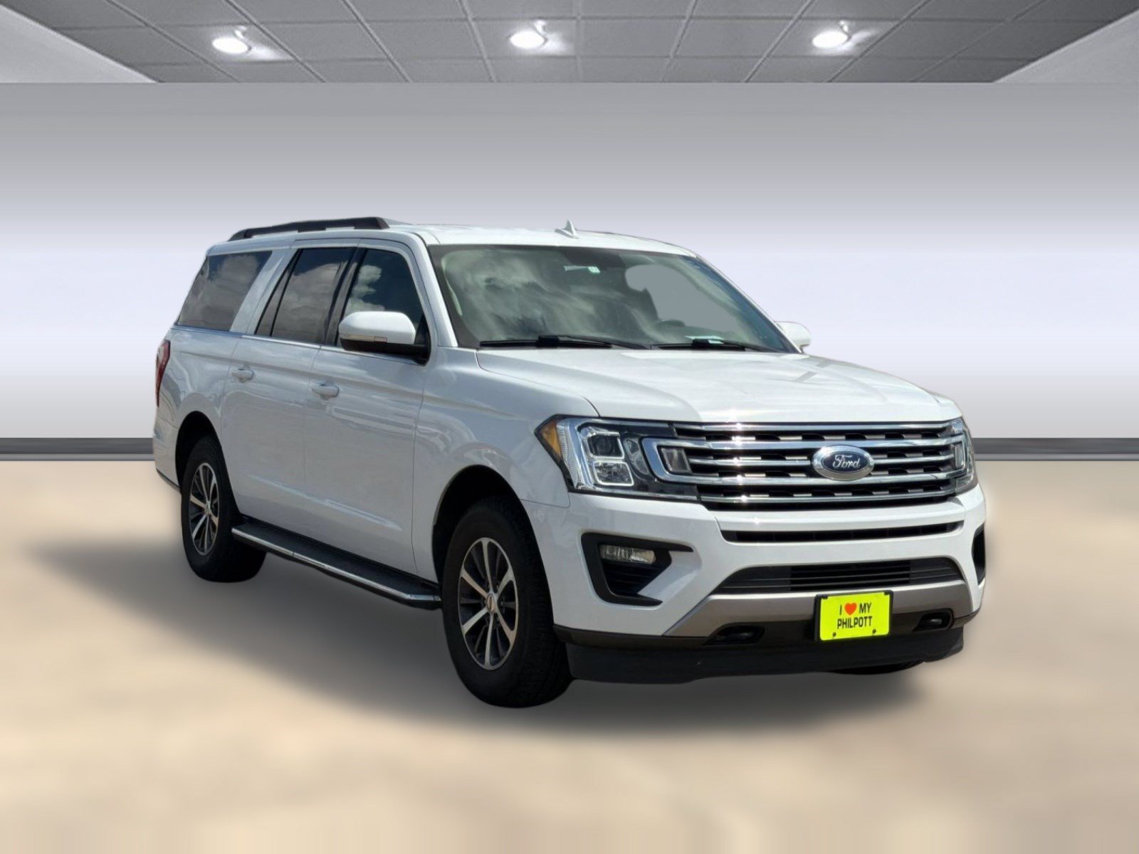 Used 2018 Ford Expedition Max XLT w/ Equipment Group 202A AWD/4WD image 7