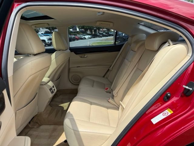 Used 2015 Lexus ES 350 w/ Luxury Package FWD image 27