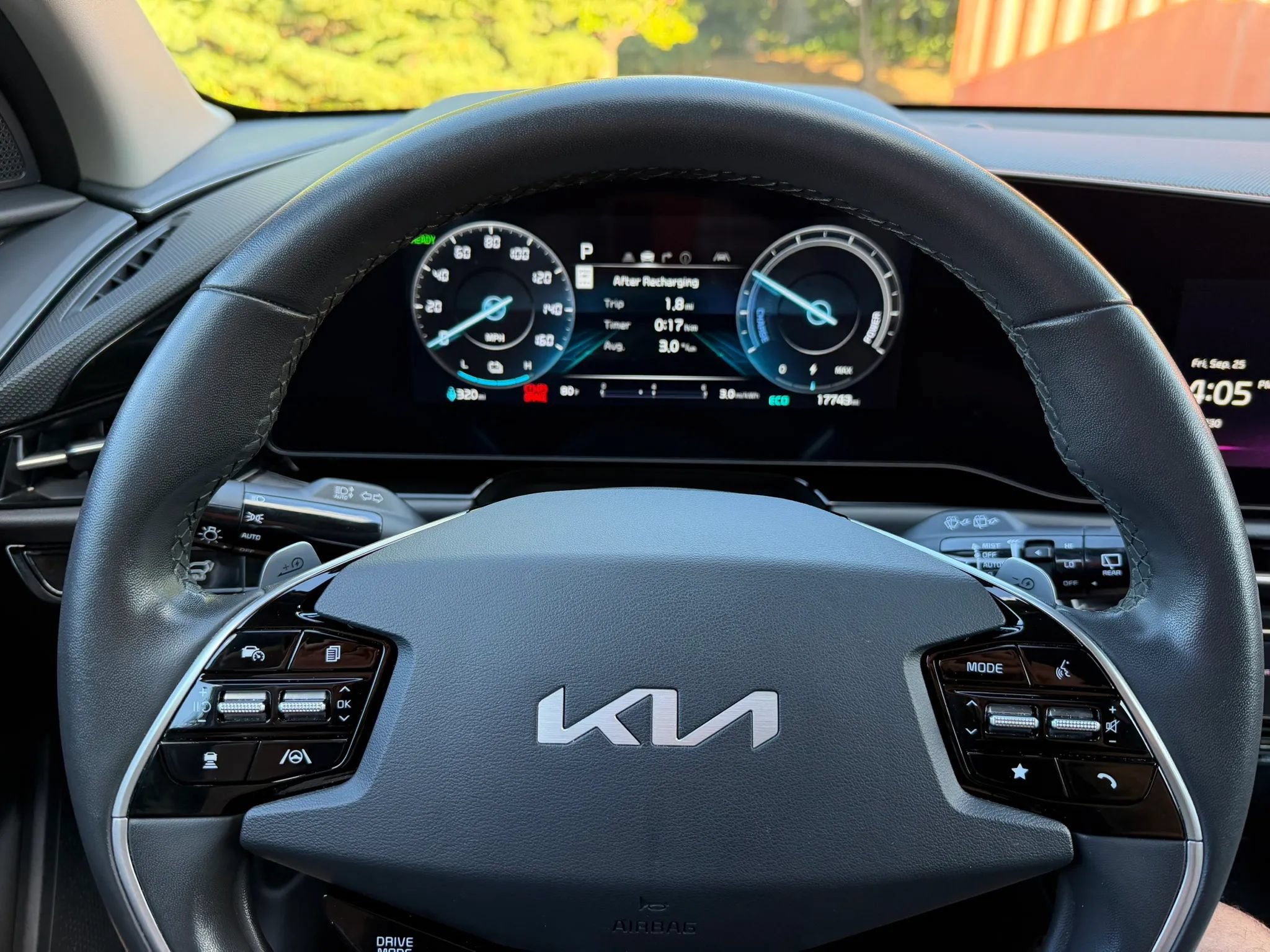 Used 2024 Kia Niro Wind FWD image 22