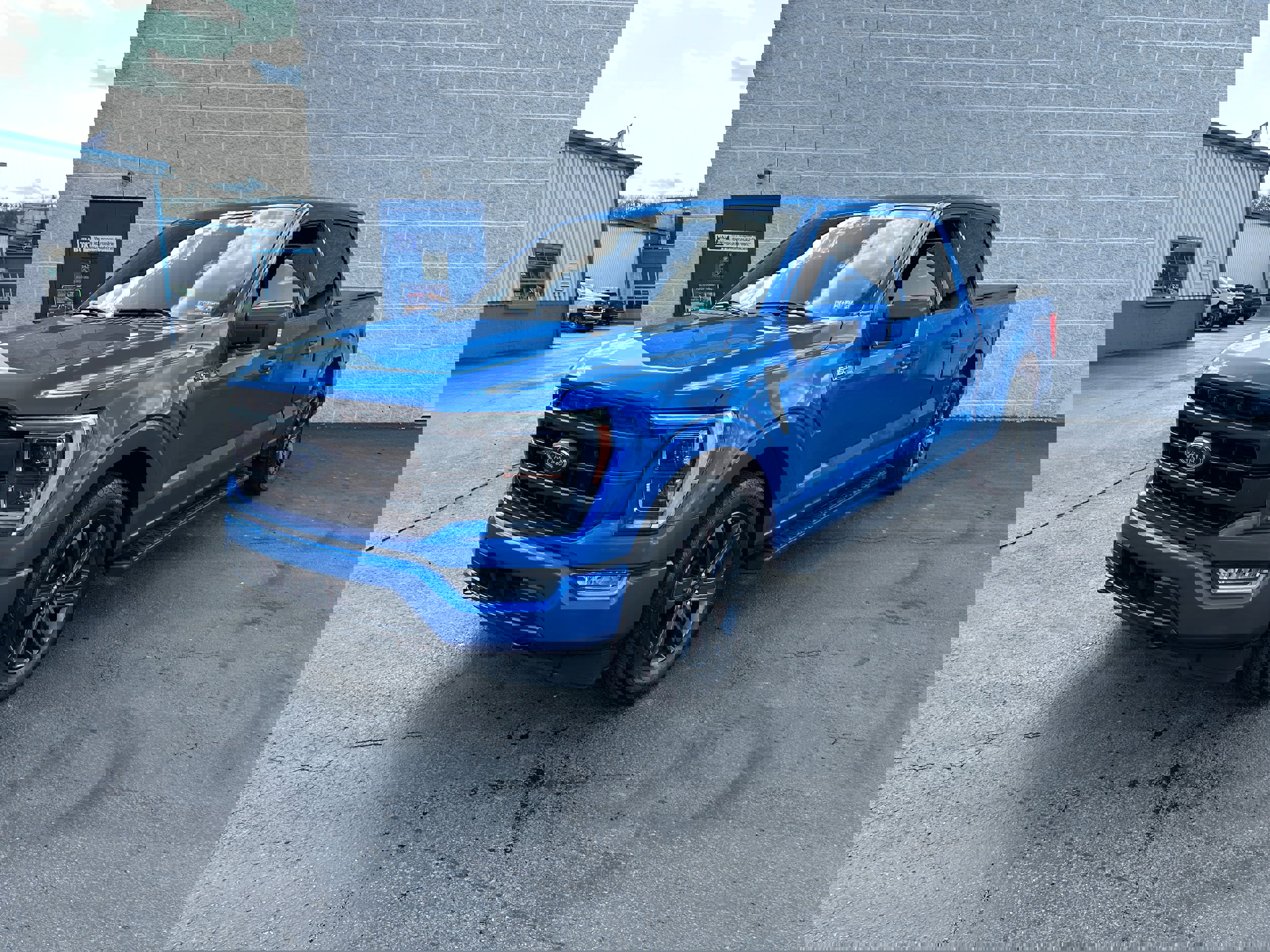 Certified 2021 Ford F150 Lariat w/ Equipment Group 502A High image 3