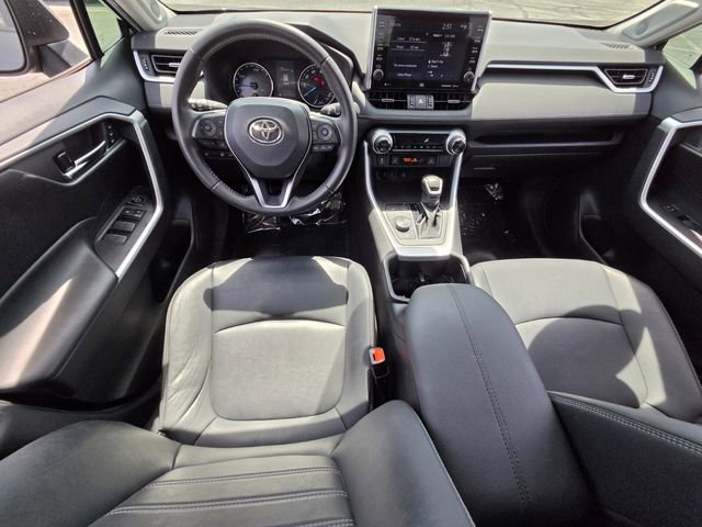 Used 2022 Toyota RAV4 XLE Premium AWD/4WD image 13