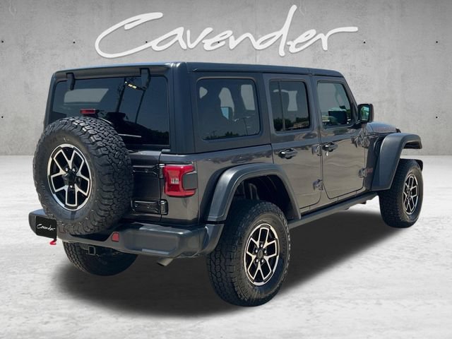 Used 2025 Jeep Wrangler Unlimited Rubicon AWD/4WD image 16