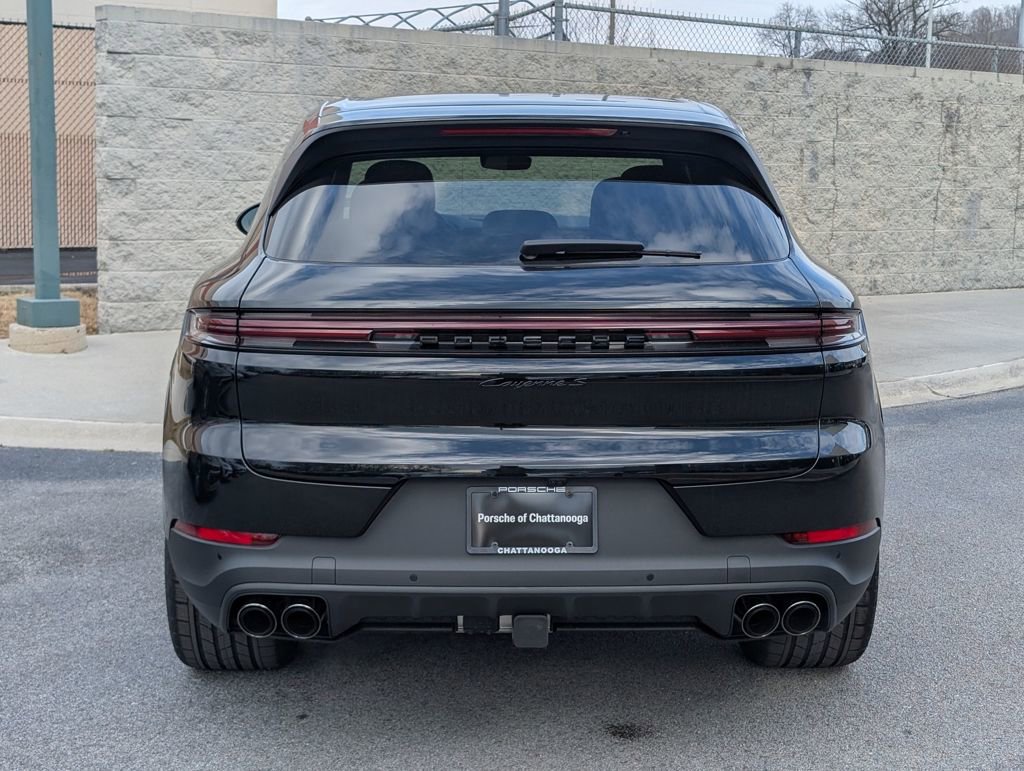 New 2026 Porsche Cayenne S image 6