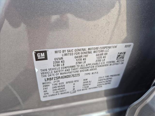 Used 2022 Buick Envision Avenir w/ Technology Package II AWD/4WD image 25