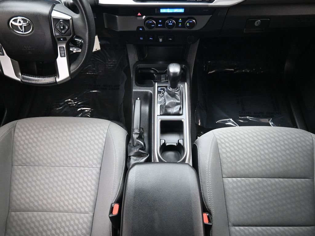 Used 2022 Toyota Tacoma SR5 image 26