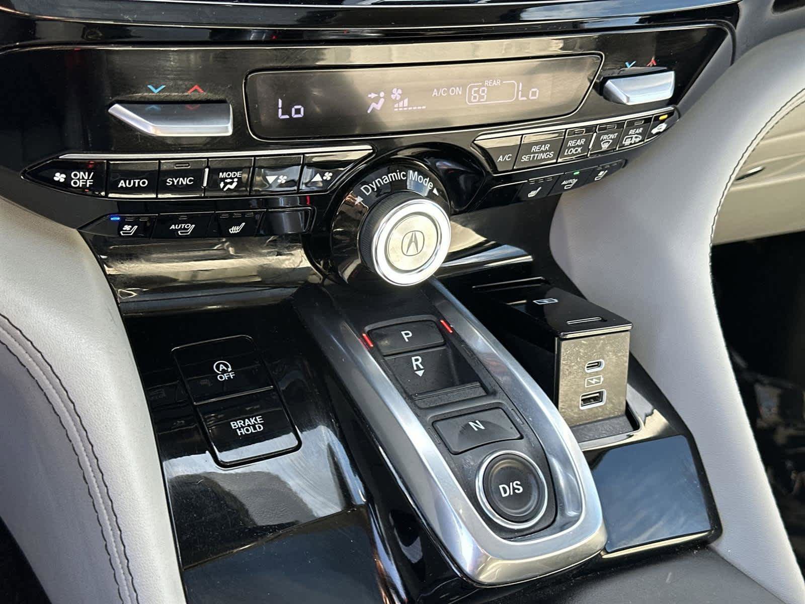 Certified 2022 Acura MDX SH-AWD w/ Advance Package image 27