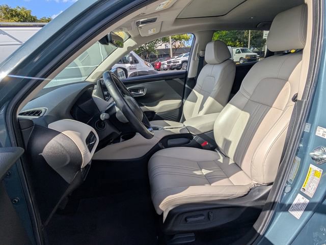 Used 2023 Honda HR-V EX-L image 8