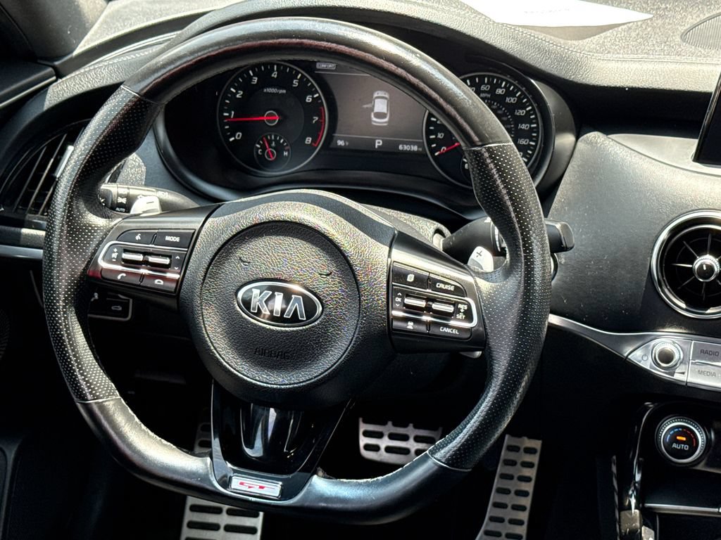 Used 2018 Kia Stinger GT2 AWD/4WD image 13