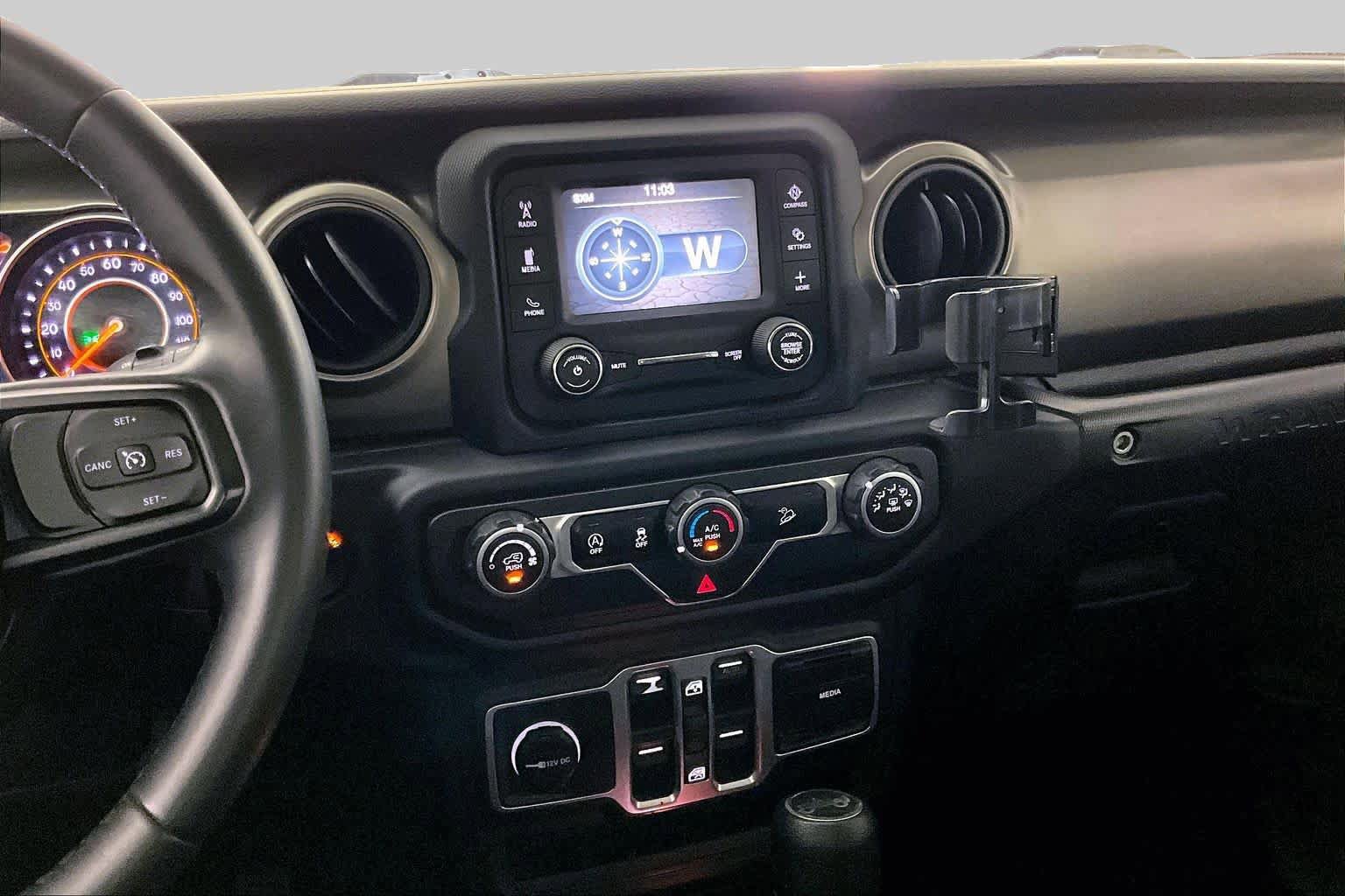 Used 2018 Jeep Wrangler Unlimited Sport S AWD/4WD image 7