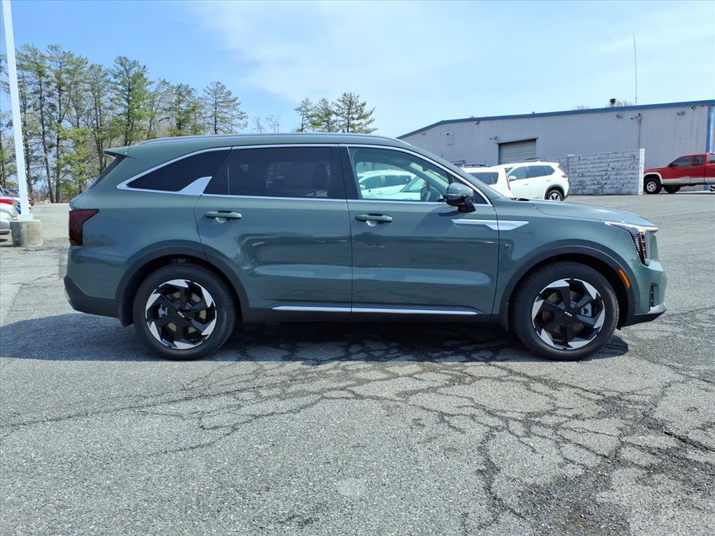 New 2026 Kia Sorento EX AWD/4WD image 3