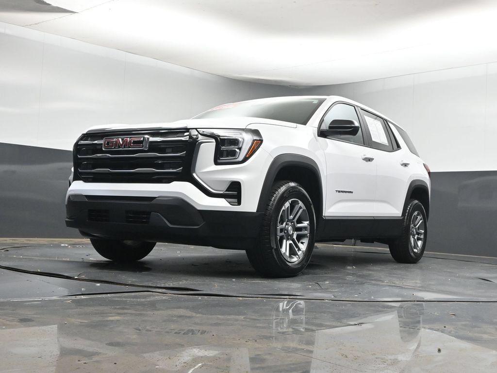 Used 2026 GMC Terrain Elevation FWD image 23