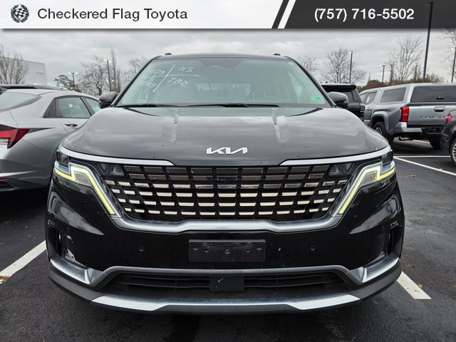 Used 2022 Kia Carnival SX w/ Paint Protection Package image 2