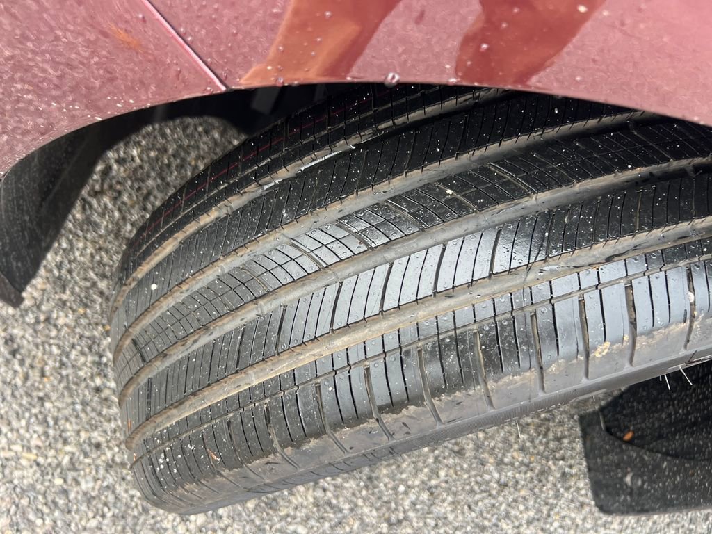 New 2025 Nissan Sentra SV w/ SV Premium Package image 28