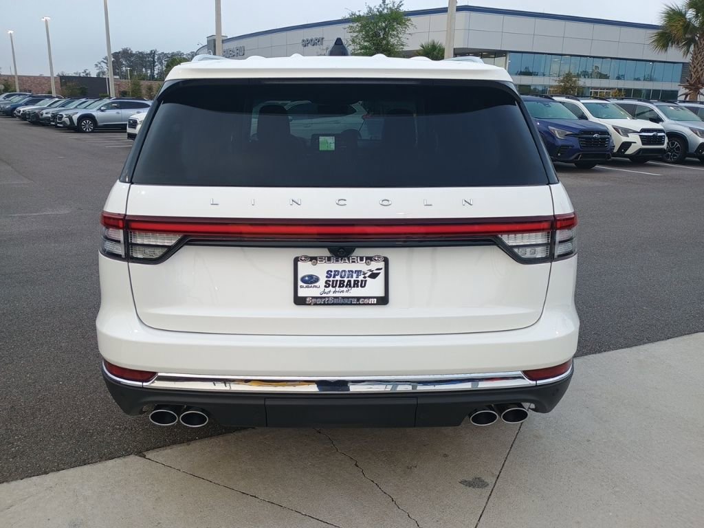 Used 2025 Lincoln Aviator 2WD w/ Equipment Group 101A image 6