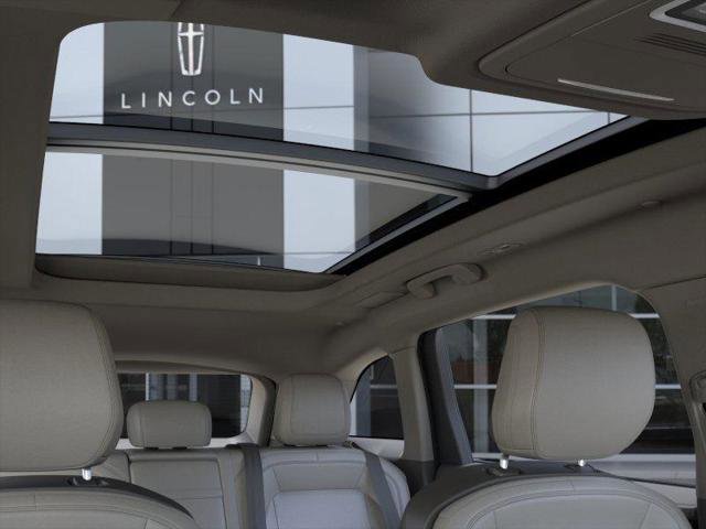 New 2025 Lincoln Nautilus Premier w/ Equipment Group 102A image 22