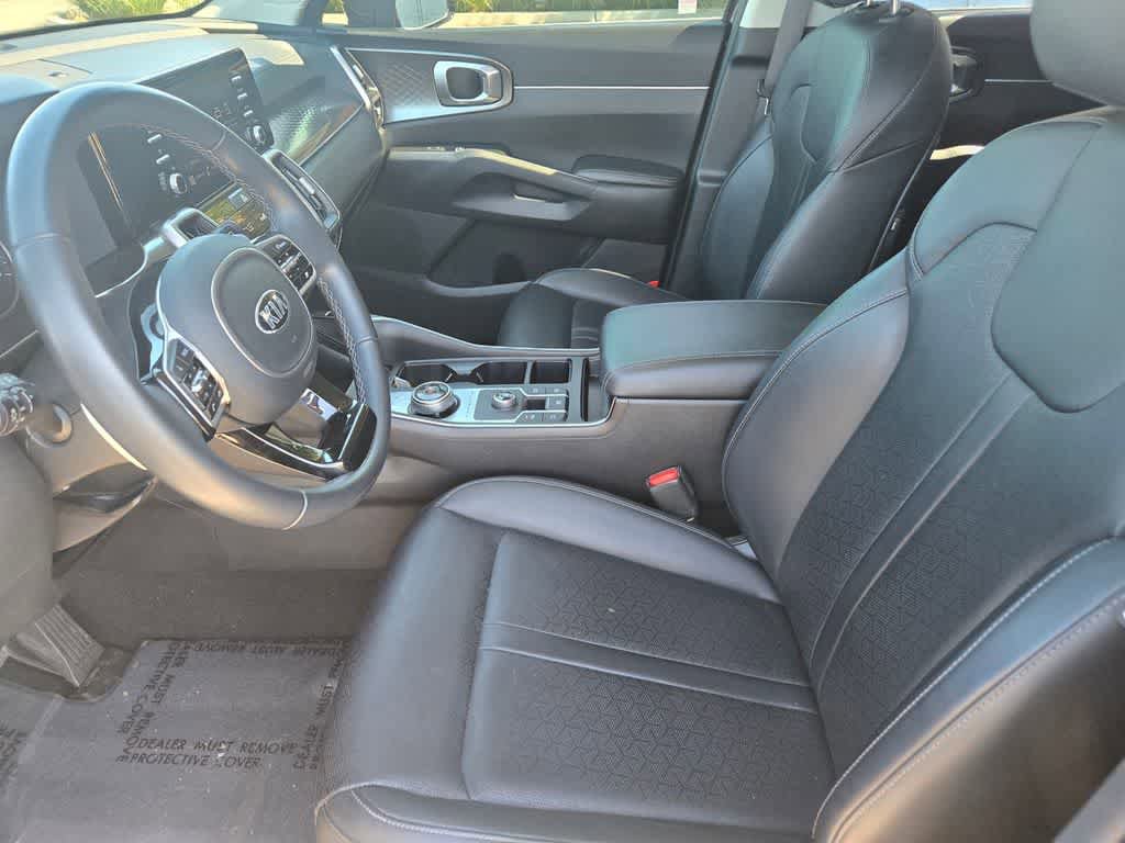Used 2021 Kia Sorento EX FWD image 17