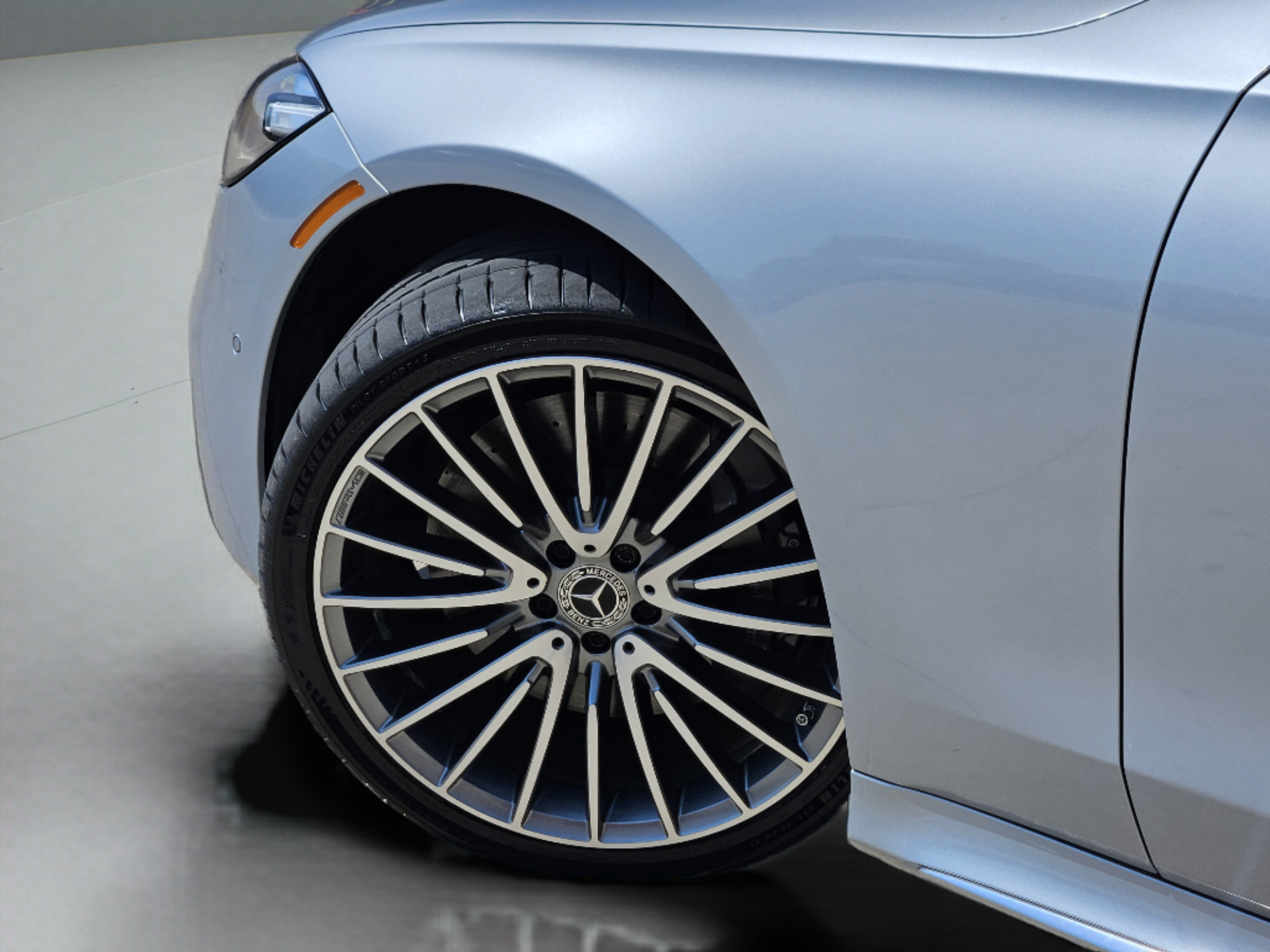 Certified 2024 Mercedes-Benz S 580 4MATIC Sedan image 23