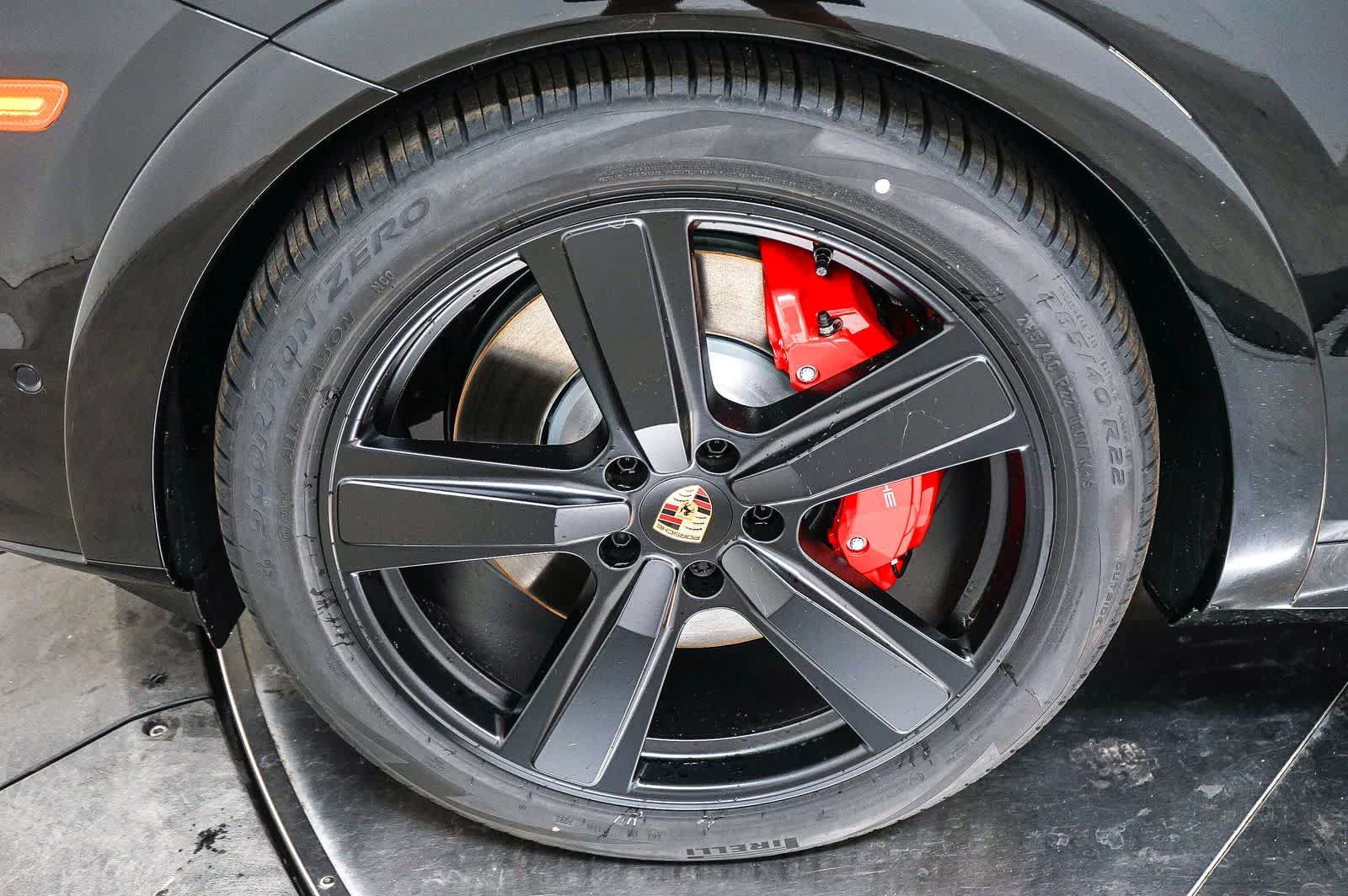 New 2026 Porsche Cayenne GTS AWD/4WD image 14