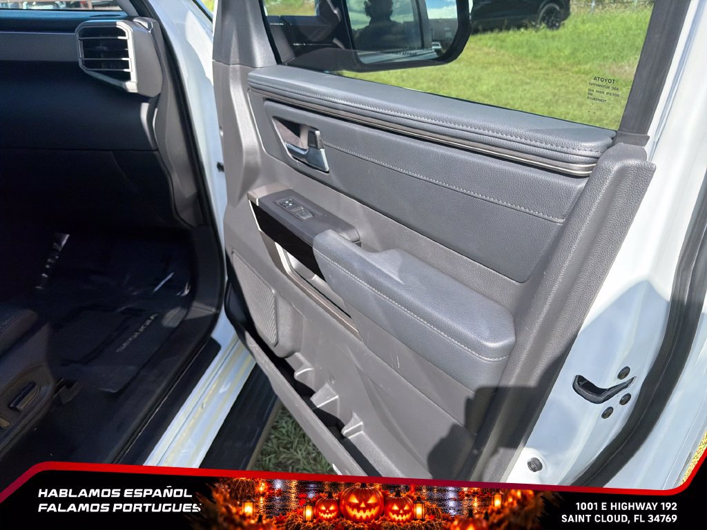 Used 2024 Toyota Sequoia Limited AWD/4WD image 33