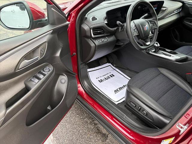 Certified 2024 Buick Envista Preferred w/ Convenience I Package image 11