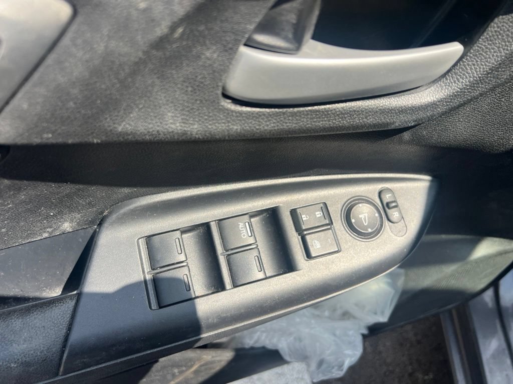 Used 2017 Honda Fit LX image 11