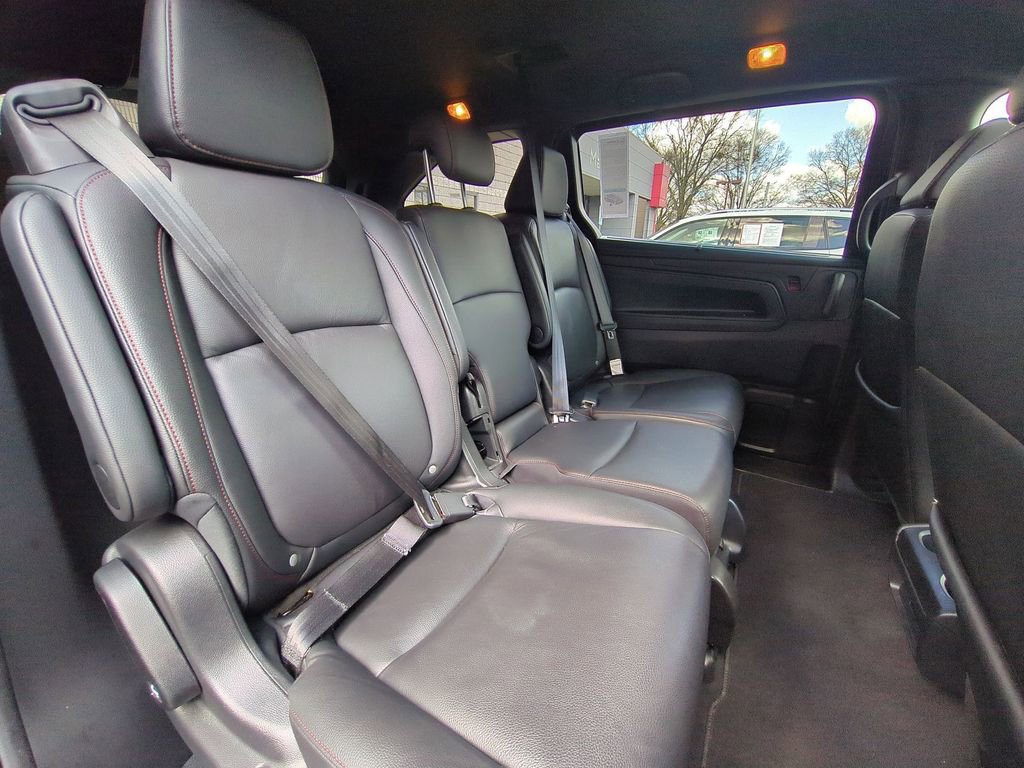 Used 2025 Honda Odyssey Sport-L image 31