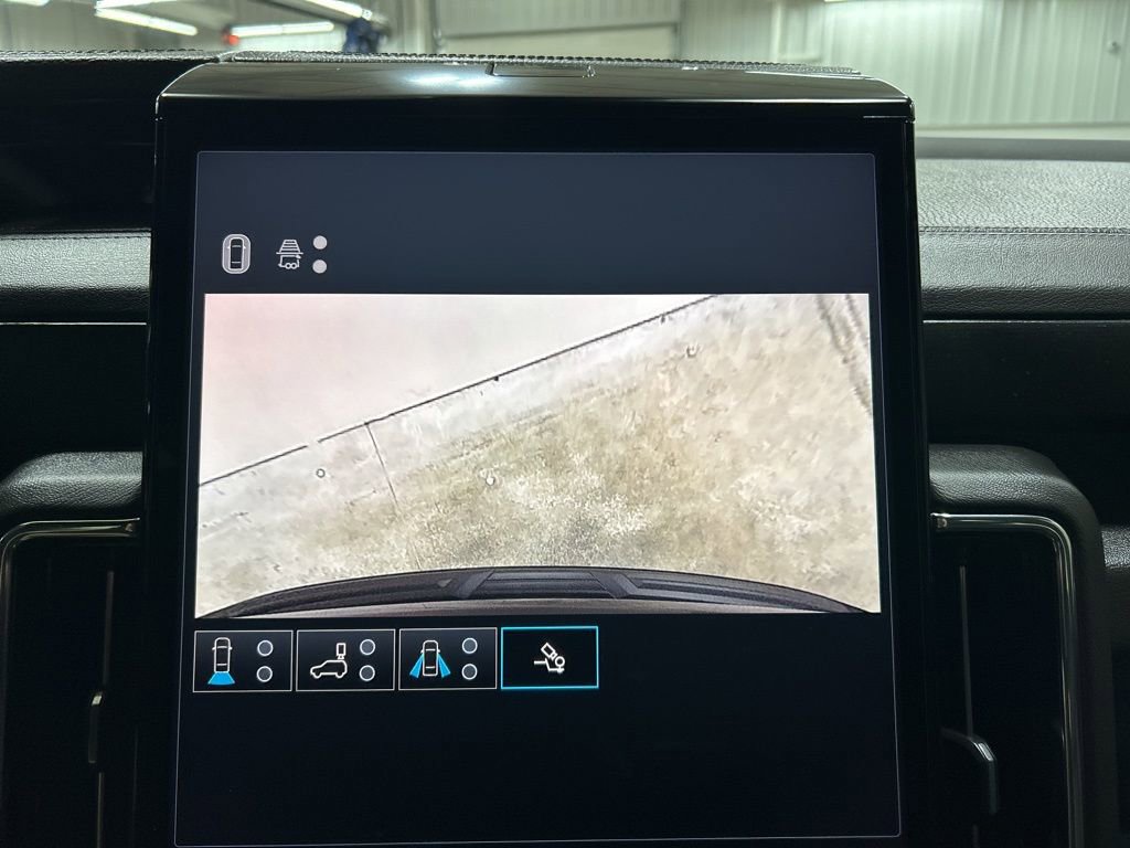 Used 2025 GMC Yukon XL Denali w/ LPO, Floor Liner Package image 27