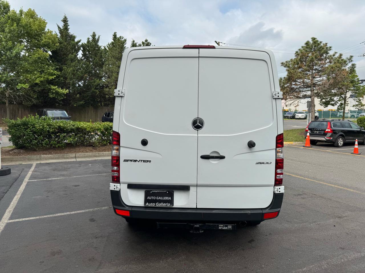 Used 2017 Mercedes-Benz Sprinter 2500 image 7