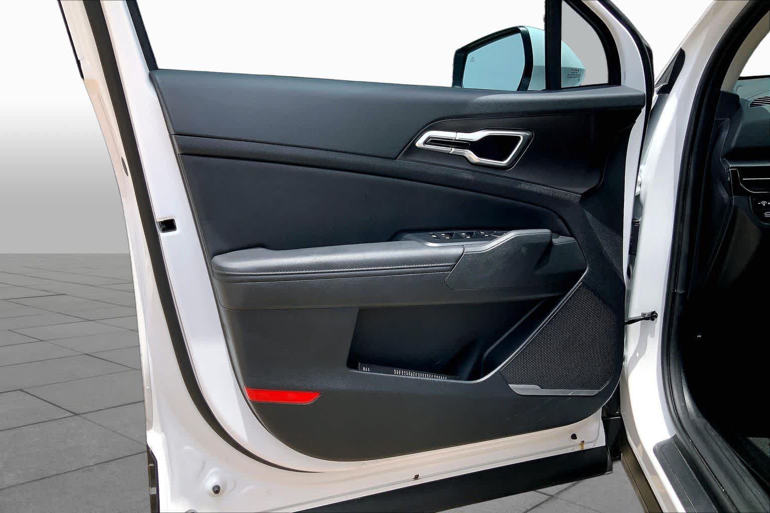 Certified 2026 Kia Sportage EX FWD image 43