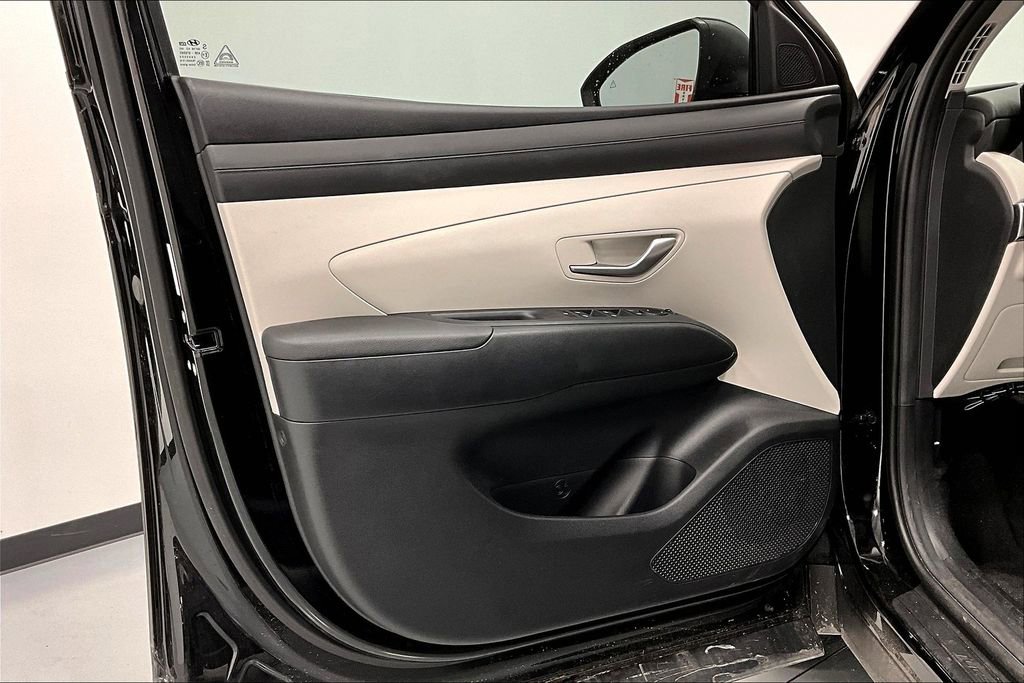Used 2025 Hyundai Tucson SEL FWD image 21