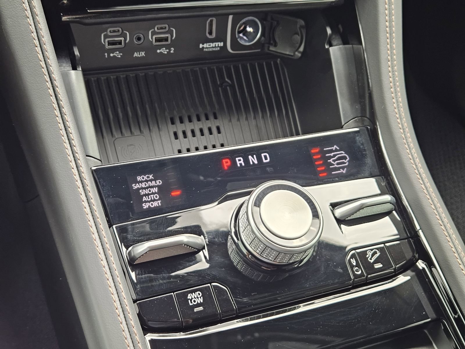 New 2026 Jeep Grand Cherokee L Summit AWD/4WD image 20