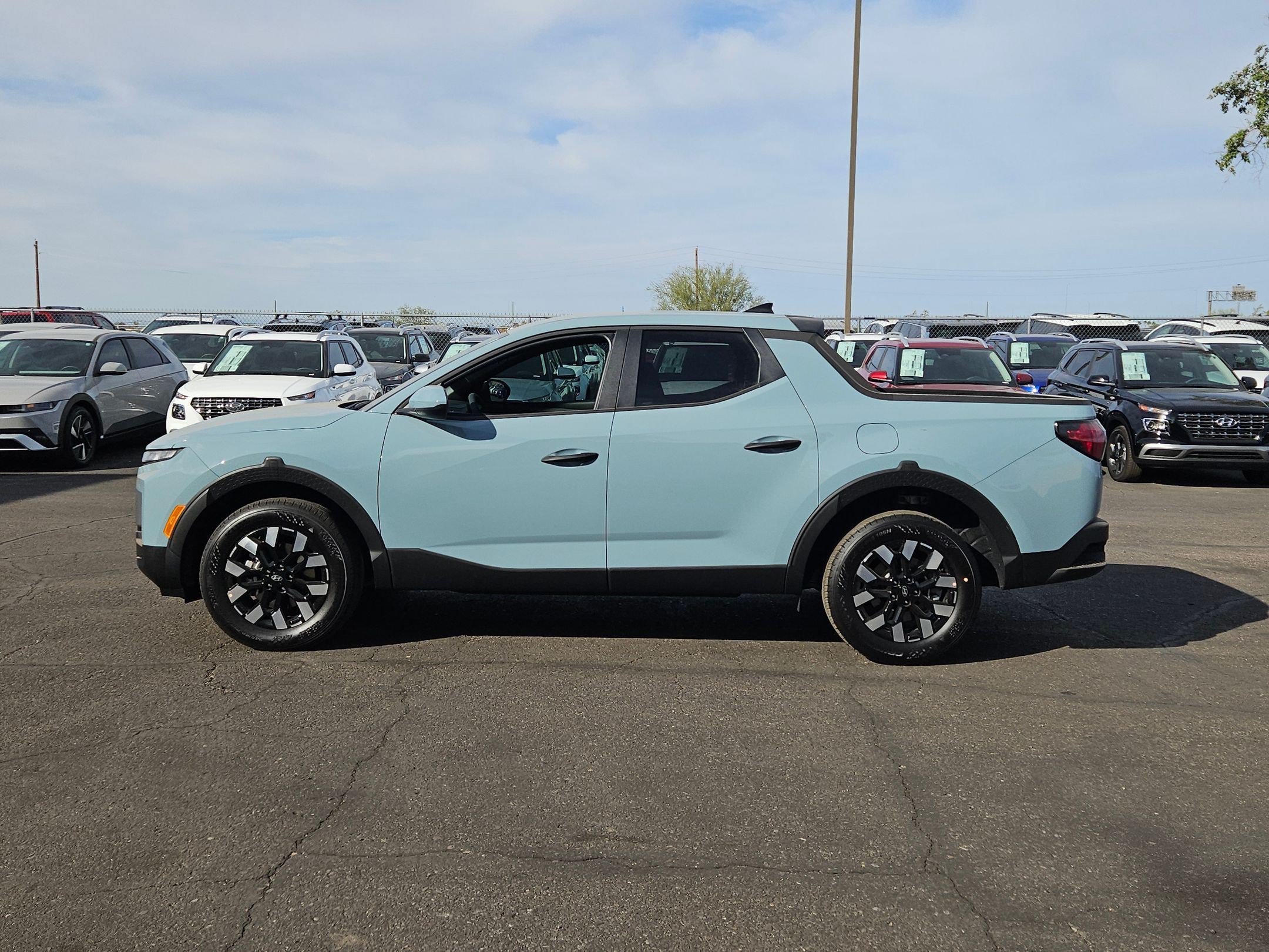 New 2026 Hyundai Santa Cruz SE FWD image 6
