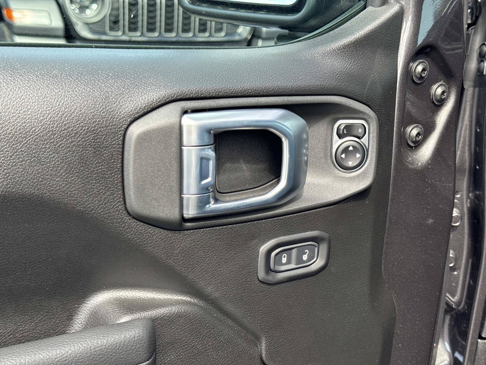 New 2026 Jeep Gladiator Sport AWD/4WD image 22