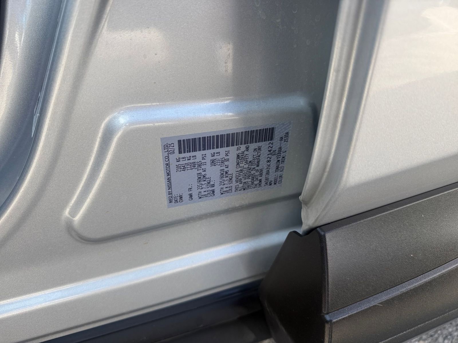 Used 2025 Nissan Rogue SV FWD image 27