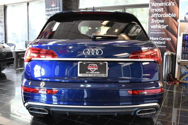 Used 2023 Audi Q5 2.0T Premium w/ Convenience Package AWD/4WD image 10