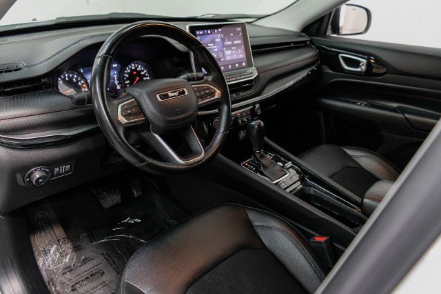 Used 2022 Jeep Compass Trailhawk w/ Trailhawk Convenience Group image 11