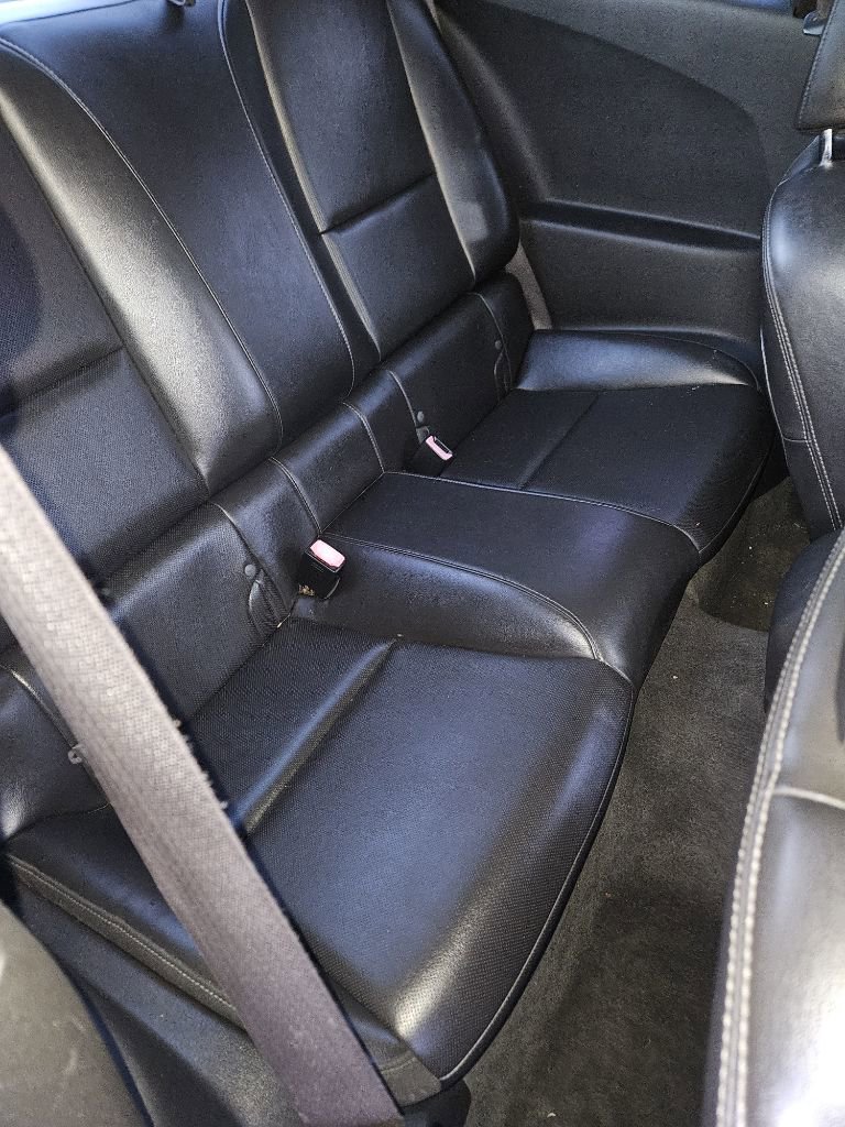 Used 2011 Chevrolet Camaro LT RWD image 4