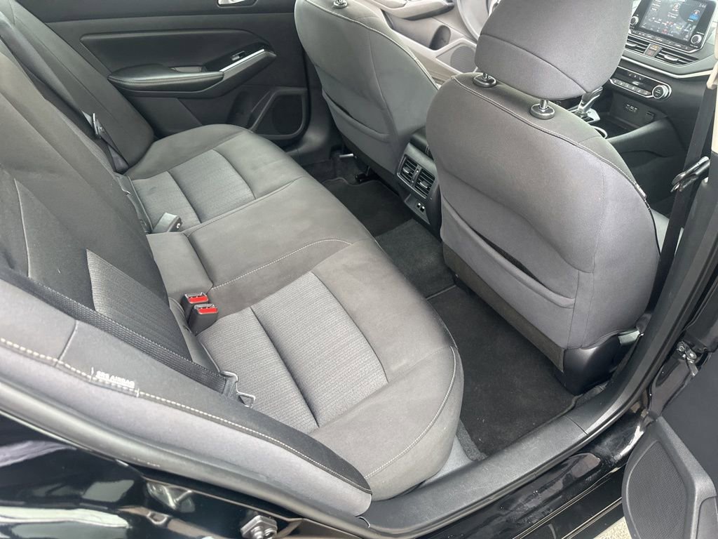 Used 2020 Nissan Altima 2.5 SV image 31