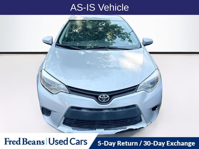 Used 2016 Toyota Corolla LE FWD image 2