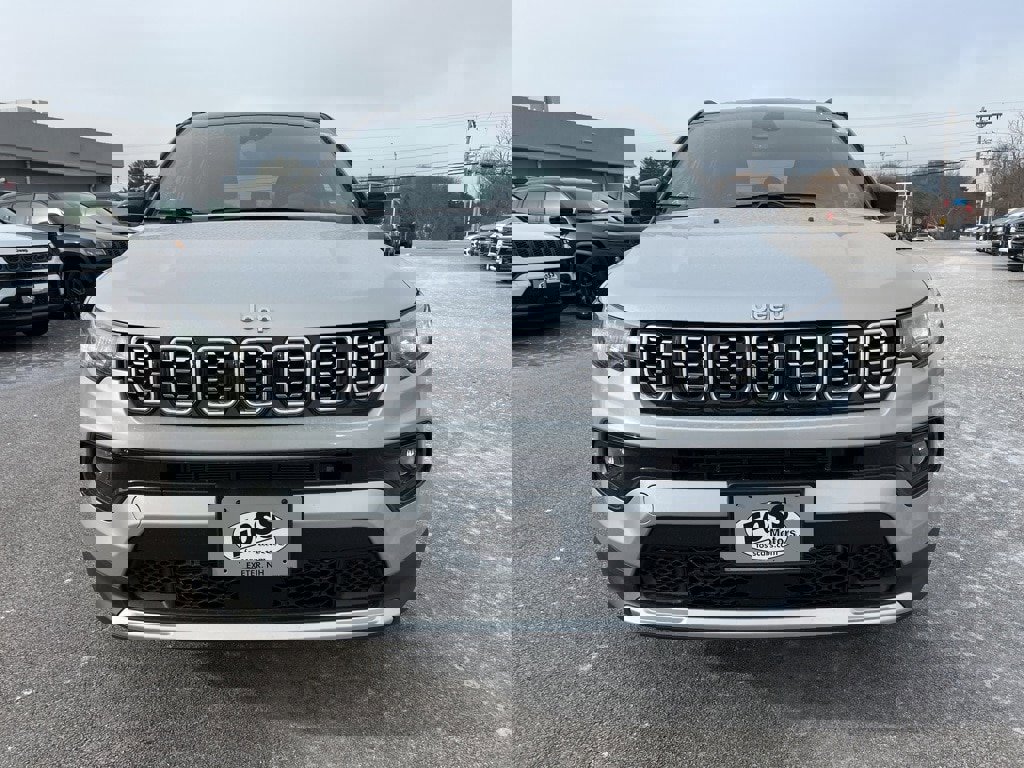 New 2026 Jeep Compass Limited image 2