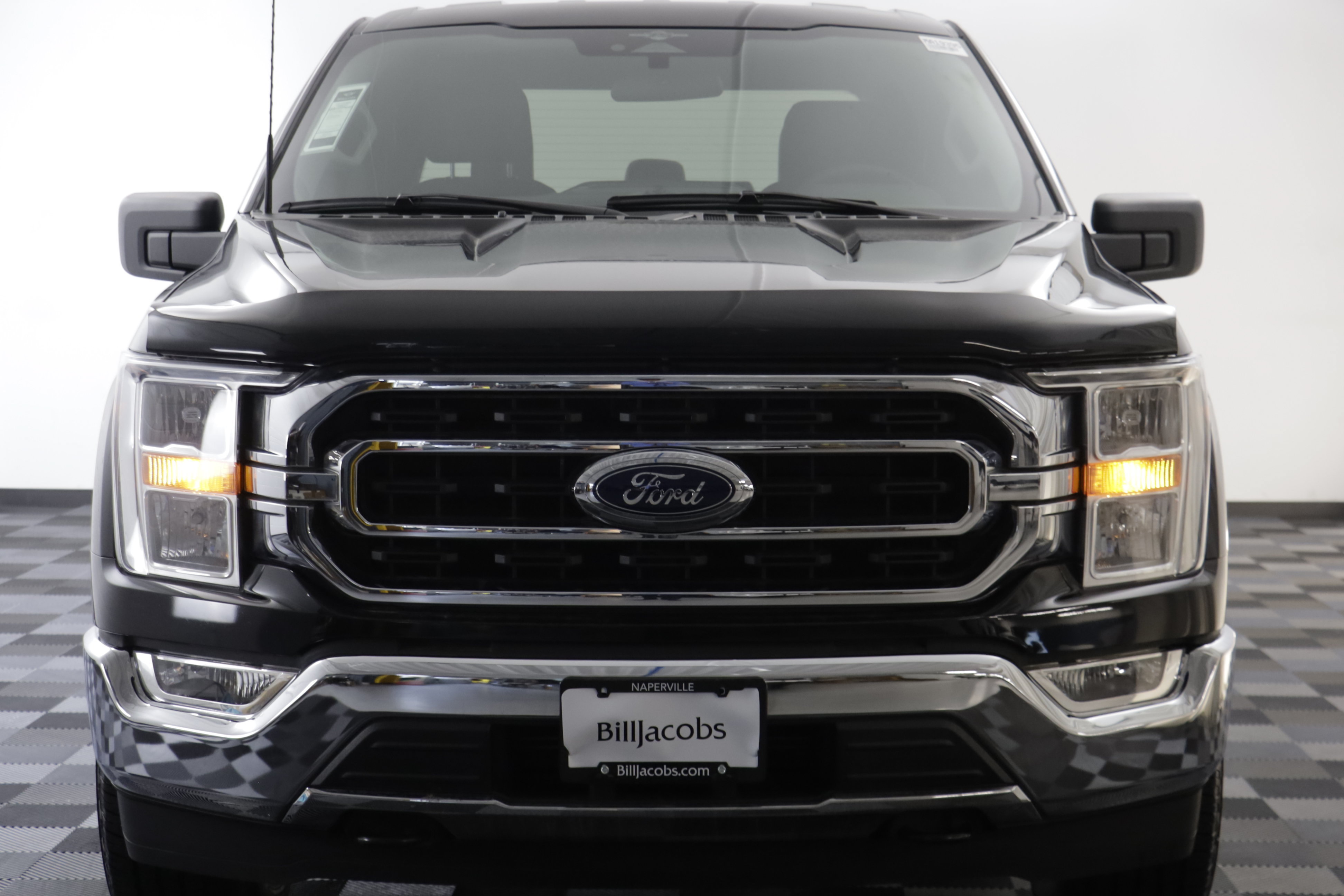Used 2023 Ford F150 XLT w/ XTR Package AWD/4WD image 21