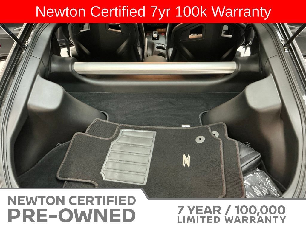 Used 2024 Nissan Z NISMO w/ Floor Mat Package RWD image 17
