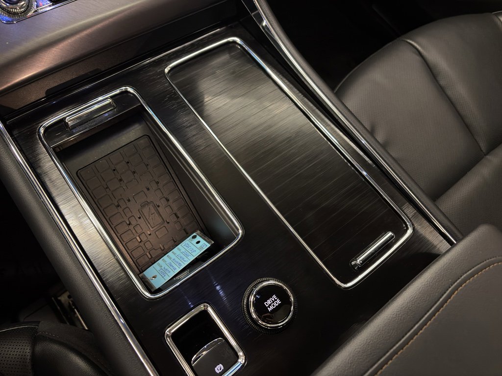 Used 2025 Lincoln Aviator AWD w/ Jet Appearance Package image 29