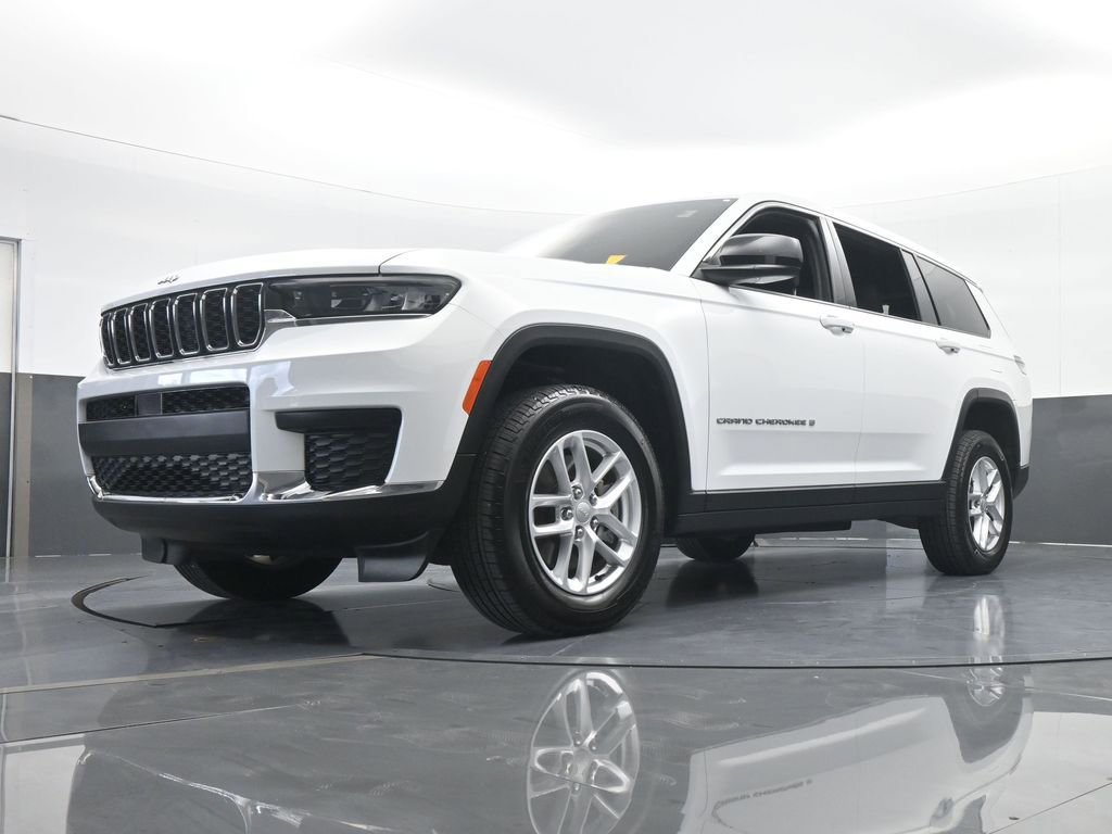 Used 2024 Jeep Grand Cherokee L Laredo image 55