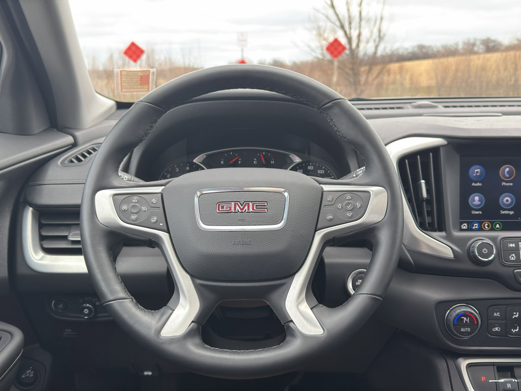 Used 2024 GMC Terrain SLT w/ Infotainment Package II AWD/4WD image 32
