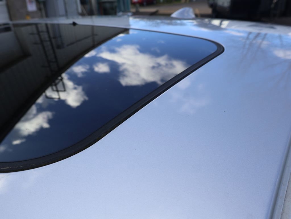 Used 2007 Volvo S40 2.4i image 34