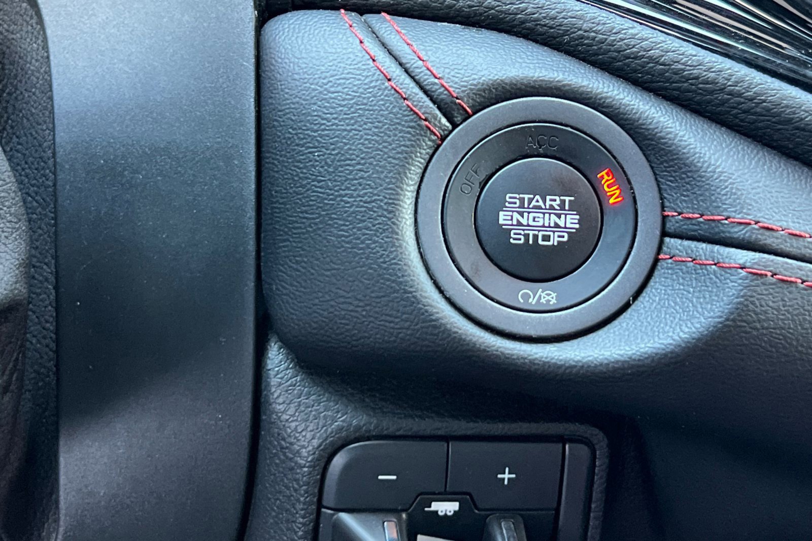 Used 2023 Dodge Durango GT image 24